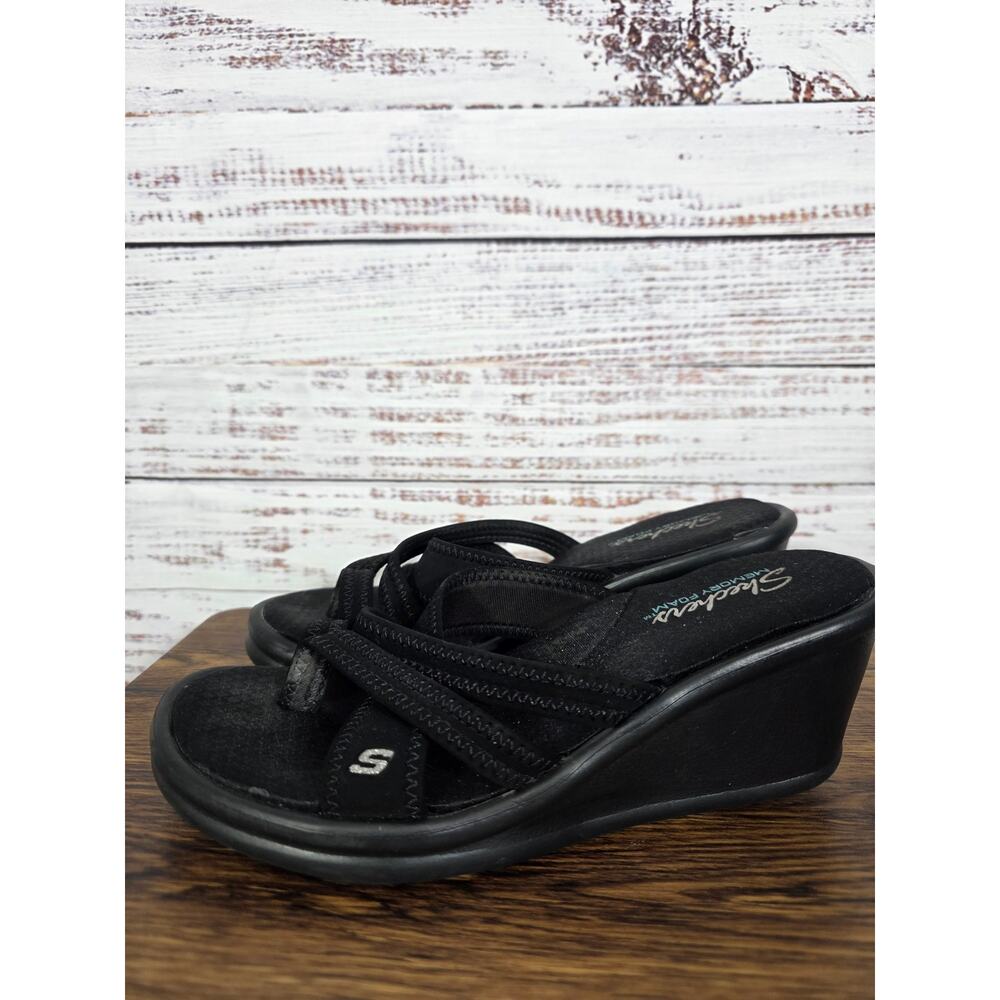 Sketchers Women's Black Wedges Sandals Thongs Size 8 Memory Foam